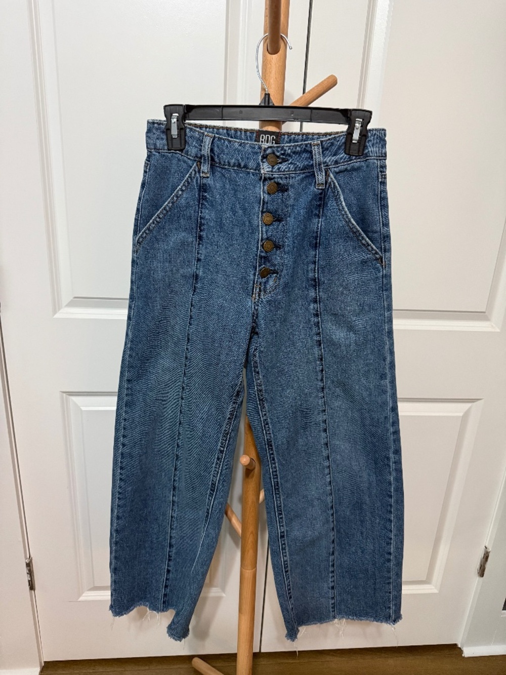 BDG Urban Outfitters High Rise Button Fly Cropped Wide Leg Jeans Size 27